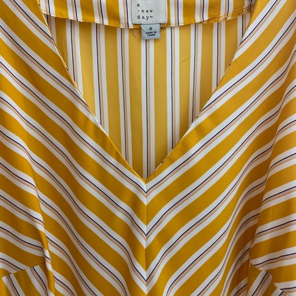 Yellow junior dresses - Picture 7 of 7